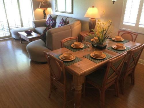 4 Bed 3.5 Bath Townhome In Regal Palms Resort