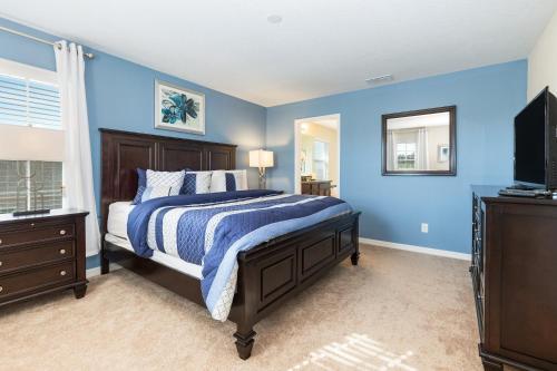 Villa 5 Bedroom Home At Laurel Estates 276