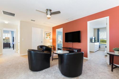 Villa 5 Bedroom Home At Laurel Estates 276