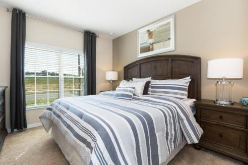 Villa 5 Bedroom Home At Laurel Estates 276