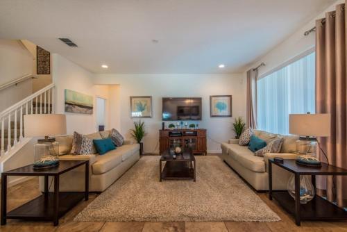 Six-bedroom Villa 4164