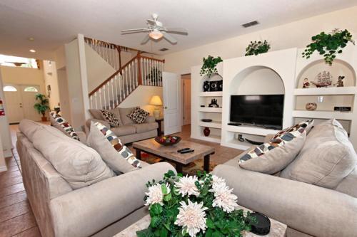 343 Gleneagles Drive Villa #221582 Villa