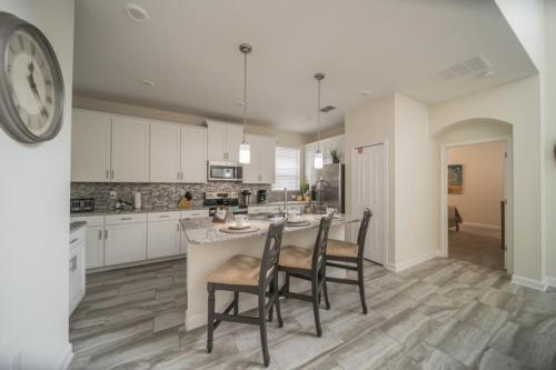 Luxury And Modern Single Home With Private Pool Cg1648