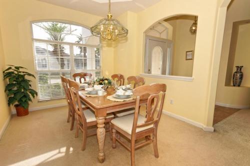 Brighton Villa #230995