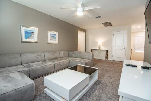 Solterra Villa #230998