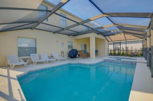 Balmoral Villa #231006