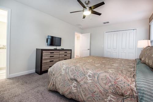 1622 Moon Valley Drive Villa #221526 Villa