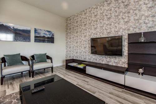 Solterra House #231001