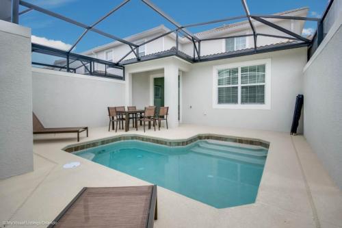 Five-bedroom Villa 9065
