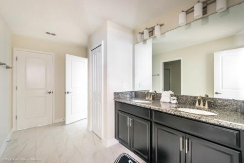 Orlando Villa 2551