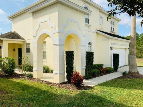 Sunshine Dreams Villa