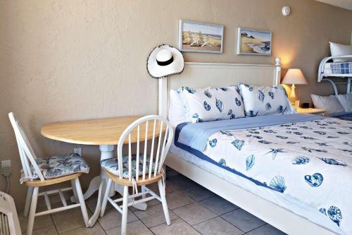 Pirates Cove Condo Unit #417