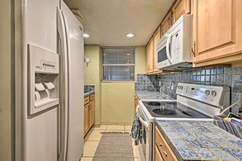 Apartamento Top-floor Beach Condo With 2 Oceanfront Balconies!
