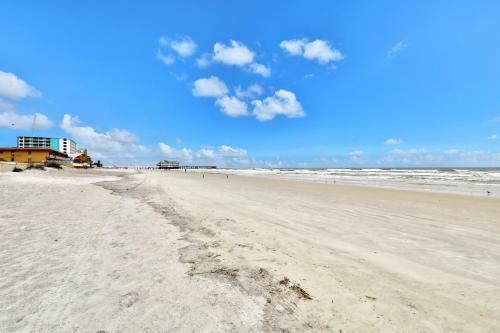 Daytona Inn Unit 227