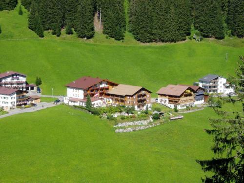 Hotel Alpenblume