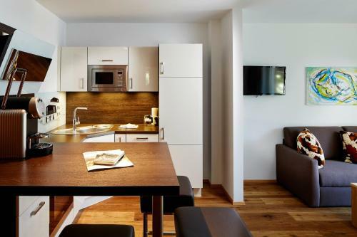 Apartment S
