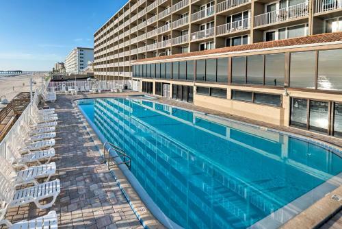 Apartamento Beckys Beach Rental - Oceanfront Daytona Condo!