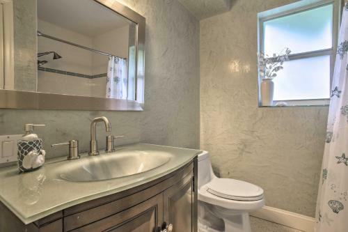 Private Coastal Respite Near Deerfield Beach!