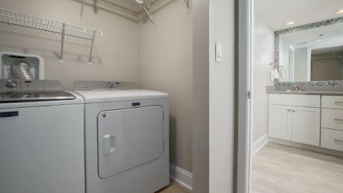Beachside One 4073 - Flr7 - 2br 2ba - (6)