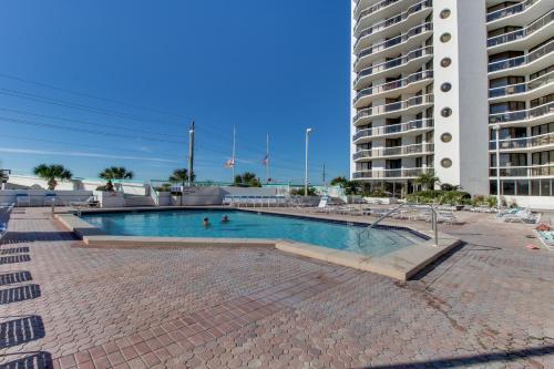 Surfside Resort 3-1208
