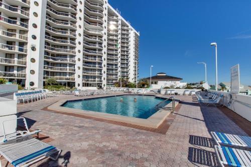 Surfside Resort 3-1208
