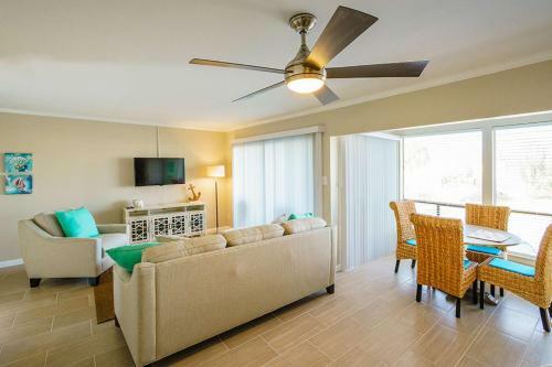 Gulf Terrace 298