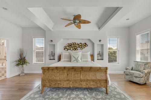 Captain Morgan's - Crystal Beach Subdivision