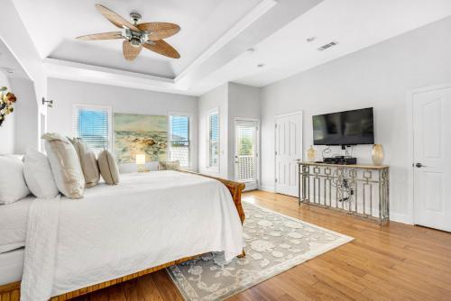 Captain Morgan's - Crystal Beach Subdivision