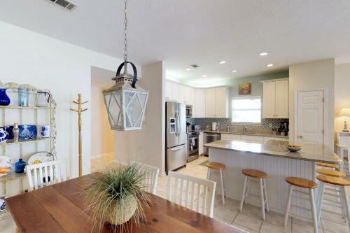 Sea Breeze Cottage
