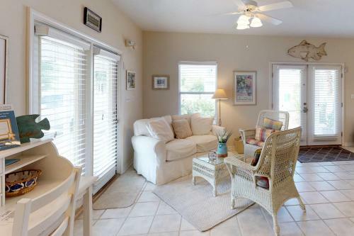 Sea Breeze Cottage