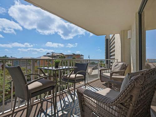 Mainsail Condominium 322