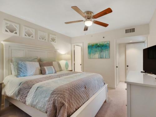 Mainsail Condominium 322