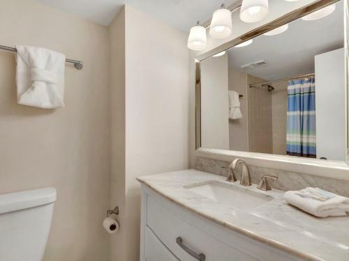 Mainsail Condominium 322