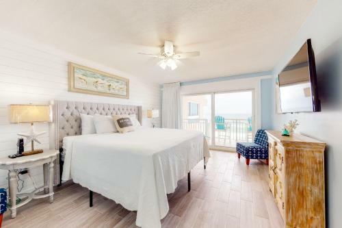 Destin Towers