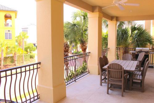 4848 Ocean Blvd Home
