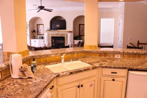 4848 Ocean Blvd Home