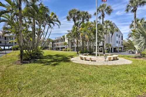 Apartamento Beachfront Englewood Condo With Comm Pool And Boat Slip