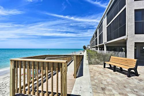 Apartamento Beachfront Englewood Condo With Comm Pool And Boat Slip