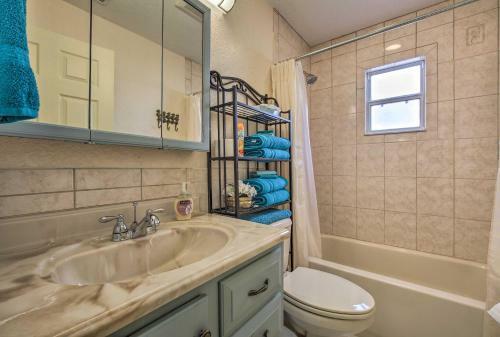 Waterfront Dunnellon Home With Private Dock And Lanai!