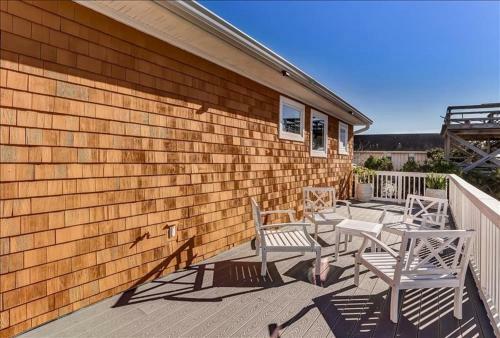 2319 S Fletcher Home Home