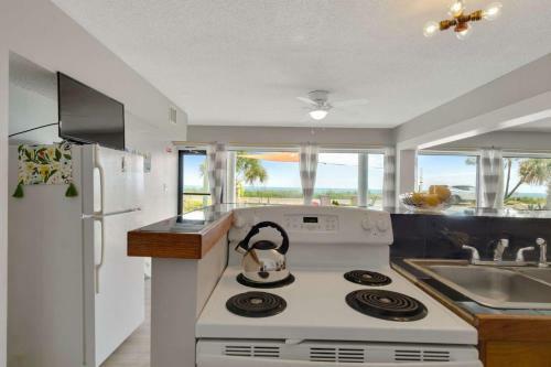 Bombora Suites (903)