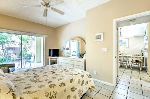 Ft Lauderdale Area Condo-walk To Beach And Shops!