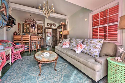 Apartamento Tropical Beach Digs Tiki Bar, Pool And Bbq!