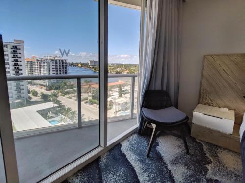 Modern Luxury Beach Hotel 1 Bedroom Corner With Views 901