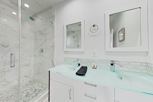 New Listing! Luxe Retreat With Pool In Lush Backyard Home