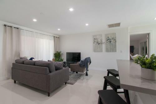 Dania Beach Beauty 3br With Hot Tub