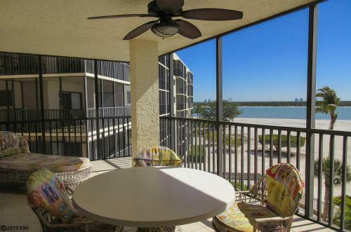 Apartamento Carlos Pointe 421 Condo