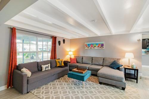 Wilton Manors Winds