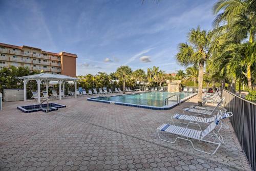 Apartamento Luxe Beachfront Family Condo With Pool Access And Views