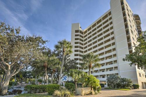 Apartamento Luxe Beachfront Family Condo With Pool Access And Views